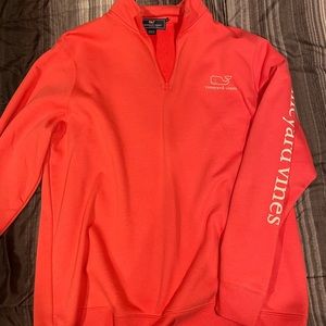 XL vineyard vines quarter zip
